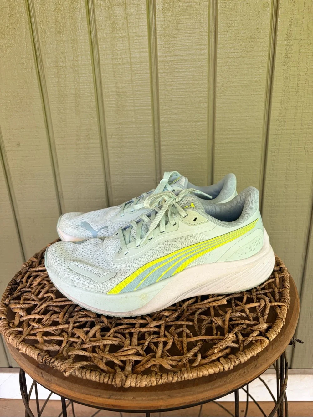PUMA Pounce Lite Womens Sneaker Mint Green Sz 8.5